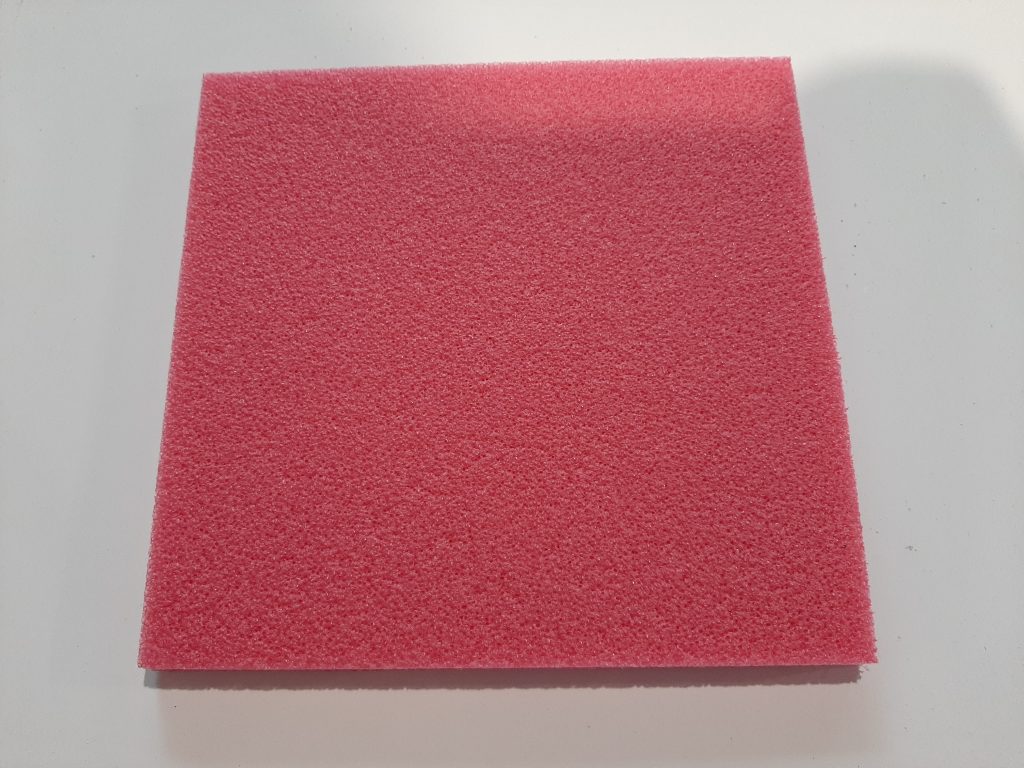 Červená polyethylenová pěna, Polyethylen Schaumstoff rot, Polyetylene Foam red